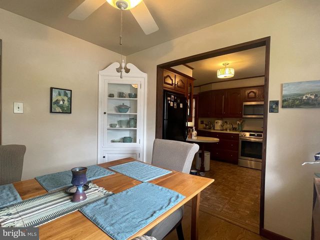 803 CAROL CIR, New Cumberland, PA 17070