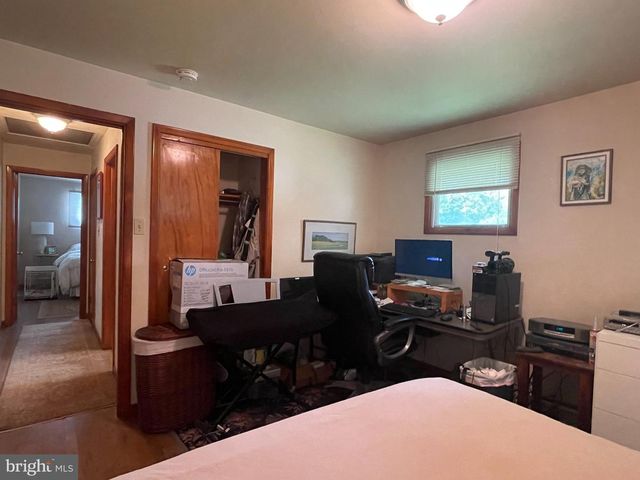 803 CAROL CIR, New Cumberland, PA 17070