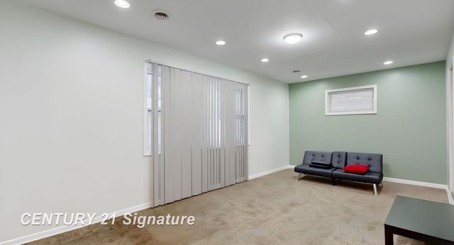 3209 Shawnee Avenue, Flint, MI 48507