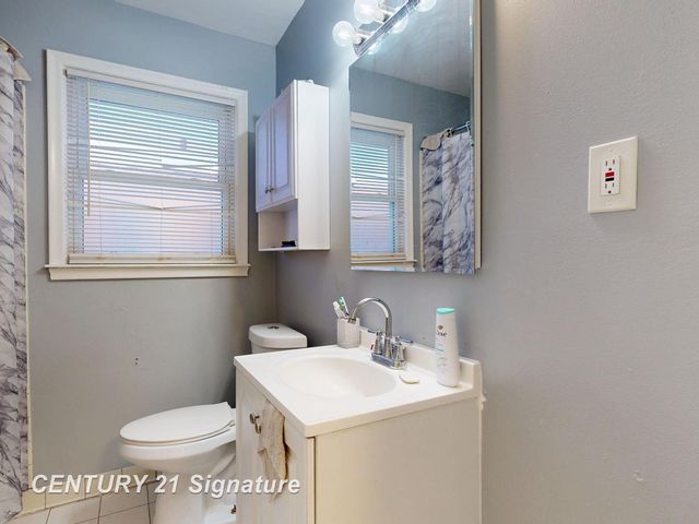 3209 Shawnee Avenue, Flint, MI 48507