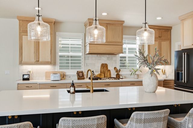 193 W FOUNDERS BLVD, Saratoga Springs, UT 84045