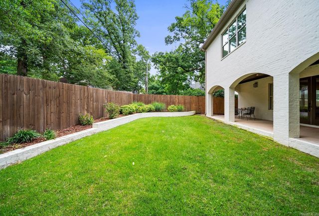 6208 Brentwood Road, Cammack Village, AR 72207