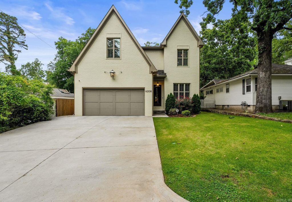 6208 Brentwood Road, Cammack Village, AR 72207