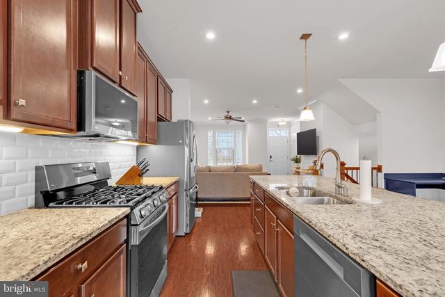 18020 RED CEDAR RD, Dumfries, VA 22026