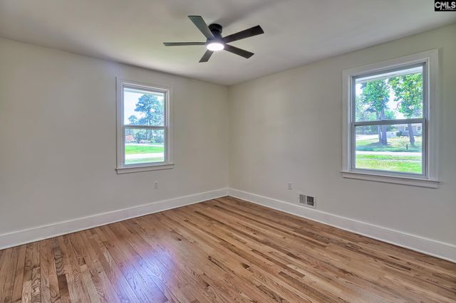 900 Michaelmas Avenue, Cayce, SC 29033