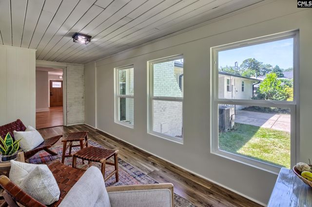900 Michaelmas Avenue, Cayce, SC 29033