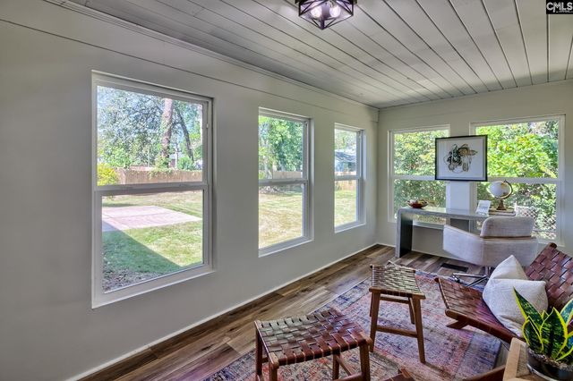 900 Michaelmas Avenue, Cayce, SC 29033