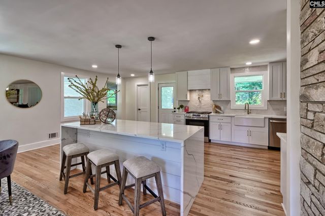 900 Michaelmas Avenue, Cayce, SC 29033