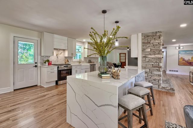 900 Michaelmas Avenue, Cayce, SC 29033