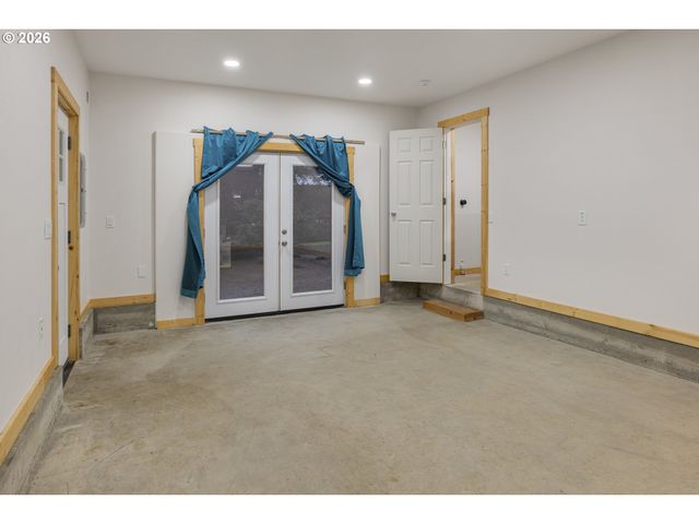 45721 HIGHWAY 101, Langlois, OR 97450