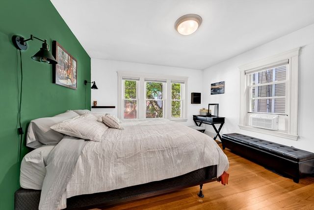 32 Eddy St. 1, Waltham, MA 02451