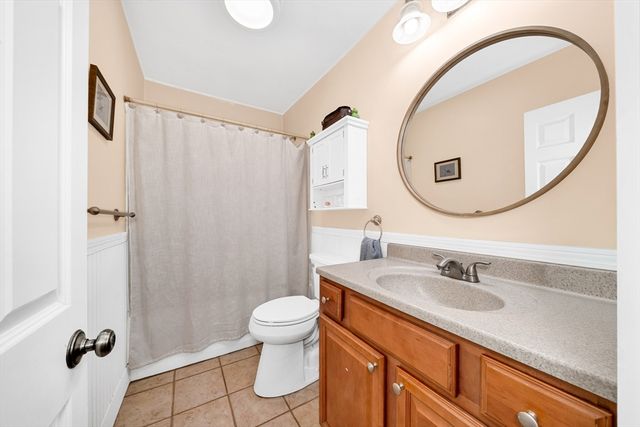 32 Eddy St. 1, Waltham, MA 02451