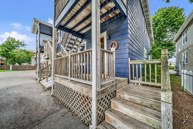 32 Eddy St. 1, Waltham, MA 02451