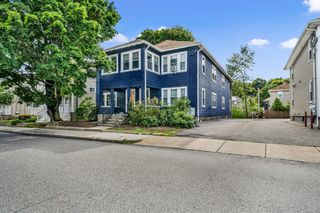 32 Eddy St. 1, Waltham, MA 02451