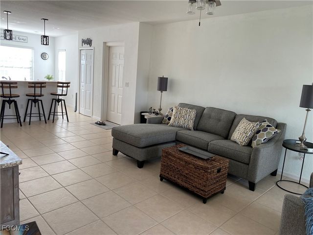 5218 Chiquita BLVD S 202C, Cape Coral, FL 33914