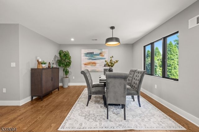 61 Pomona Ave, Fair Lawn Boro, NJ 07410