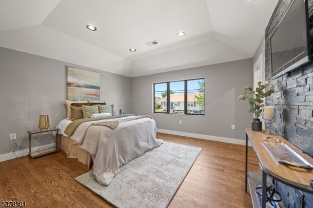 61 Pomona Ave, Fair Lawn Boro, NJ 07410