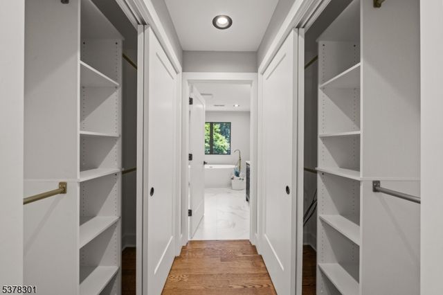 61 Pomona Ave, Fair Lawn Boro, NJ 07410