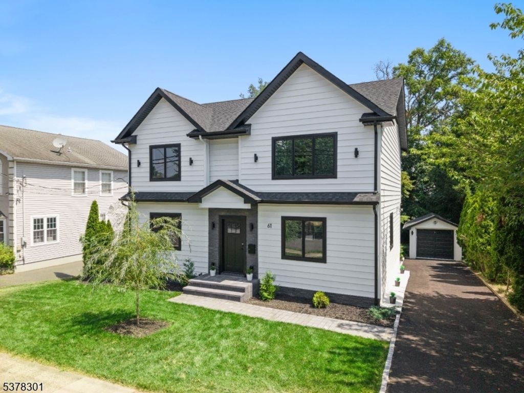 61 Pomona Ave, Fair Lawn Boro, NJ 07410