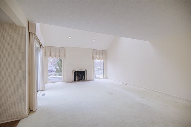 6 Masters Cove, Pittsford, NY 14534