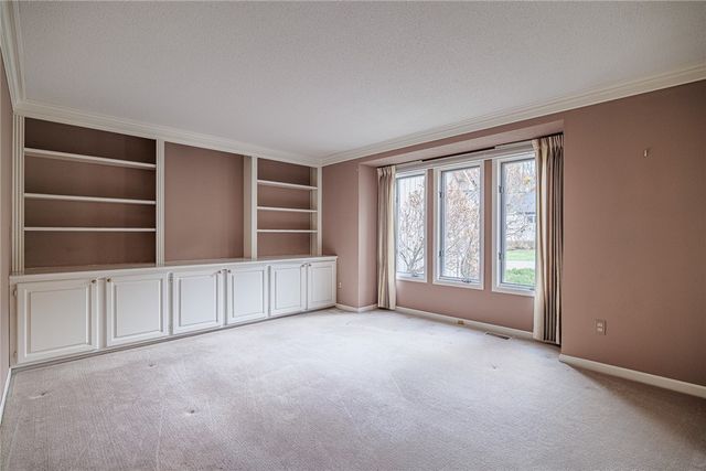 6 Masters Cove, Pittsford, NY 14534