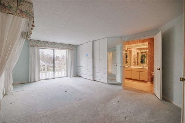 6 Masters Cove, Pittsford, NY 14534