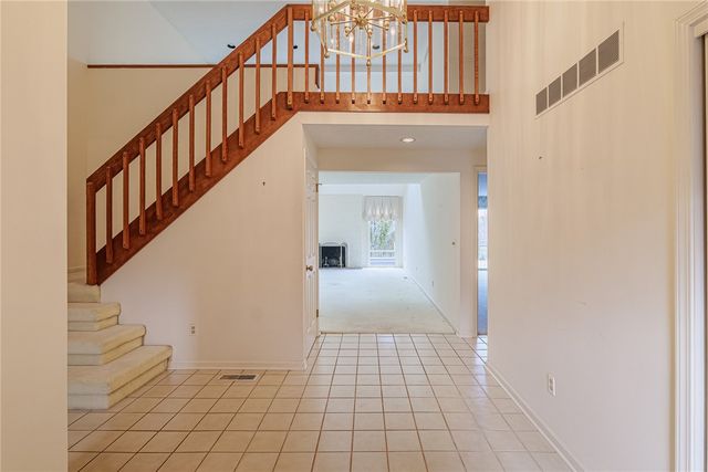 6 Masters Cove, Pittsford, NY 14534