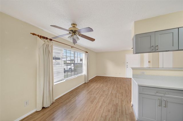 2750 Holly Hall Street 1706, Houston, TX 77054