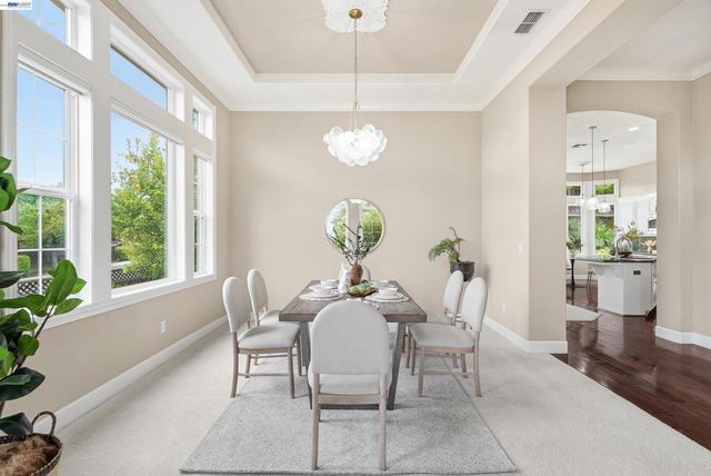 1 Circle E Ranch Pl, San Ramon, CA 94583