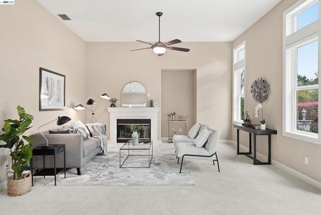 1 Circle E Ranch Pl, San Ramon, CA 94583