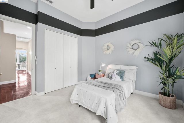 1 Circle E Ranch Pl, San Ramon, CA 94583