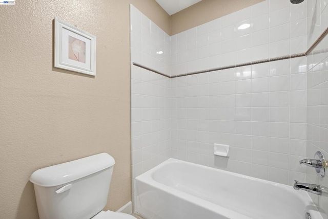 1 Circle E Ranch Pl, San Ramon, CA 94583