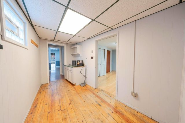 7 N Court Street, Crown Point, IN 46307