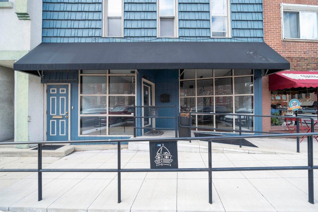 7 N Court Street, Crown Point, IN 46307