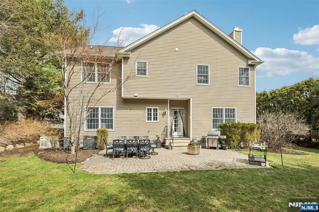 191 Hillside Avenue, Wyckoff, NJ 07481