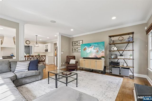 191 Hillside Avenue, Wyckoff, NJ 07481