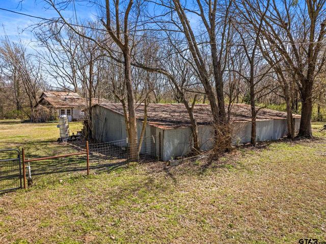 431 CR 2715, Mt Pleasant, TX 75455