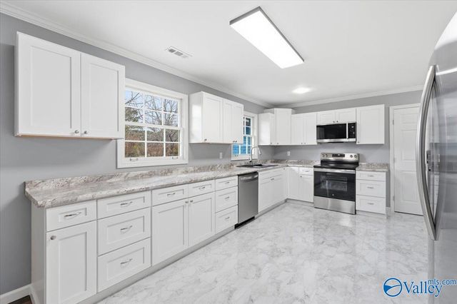 1717 Sebring Street NW, Huntsville, AL 35816