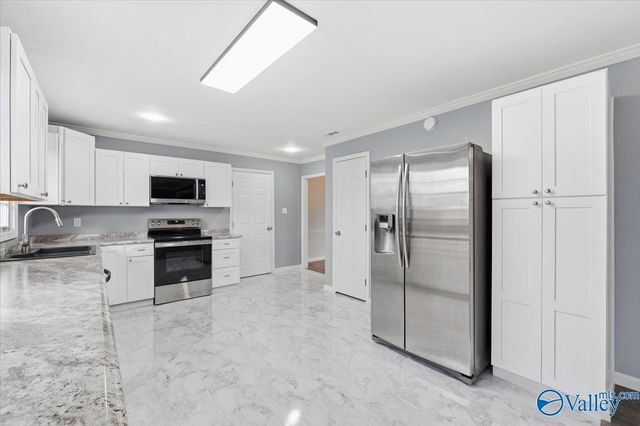 1717 Sebring Street NW, Huntsville, AL 35816