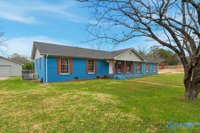 1717 Sebring Street NW, Huntsville, AL 35816