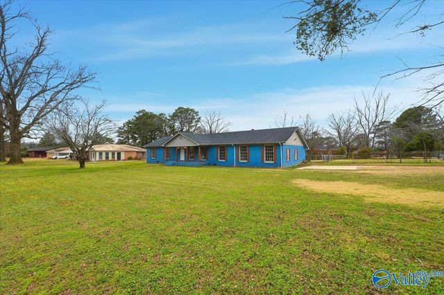 1717 Sebring Street NW, Huntsville, AL 35816