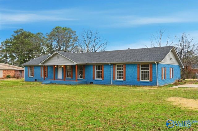 1717 Sebring Street NW, Huntsville, AL 35816