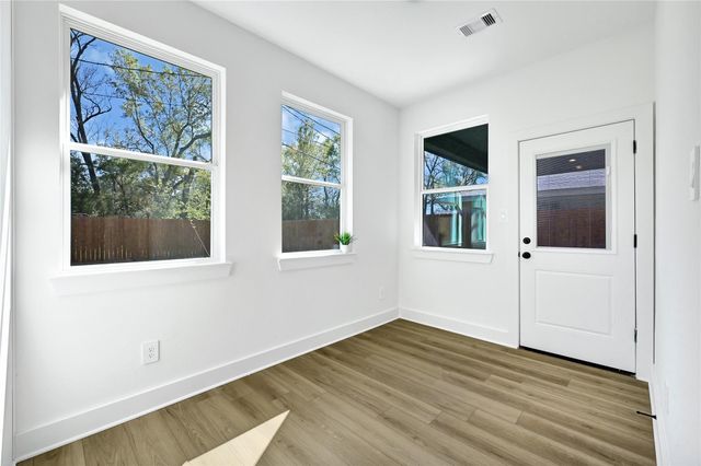 2511 Garapan Street, Houston, TX 77091