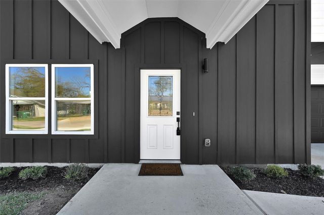 2511 Garapan Street, Houston, TX 77091