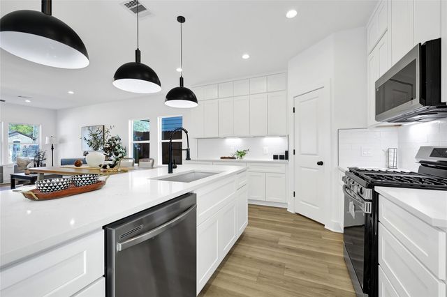2511 Garapan Street, Houston, TX 77091