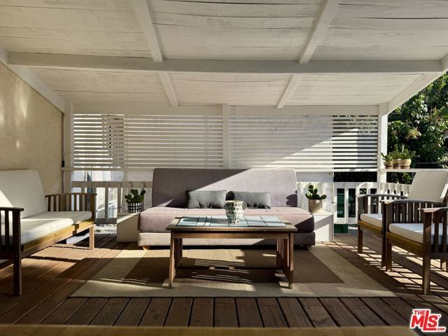 229 Newland Street, Los Angeles, CA 90042