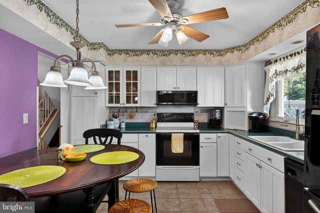 717 MAPLEWOOD AVE, Lancaster, PA 17601