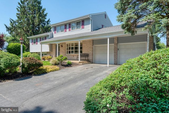 717 MAPLEWOOD AVE, Lancaster, PA 17601