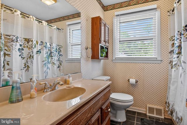 717 MAPLEWOOD AVE, Lancaster, PA 17601