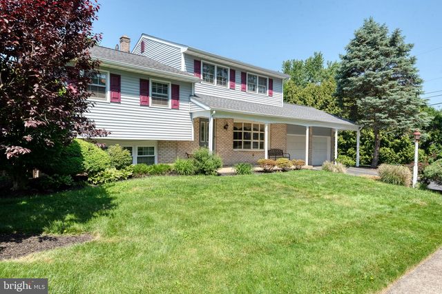 717 MAPLEWOOD AVE, Lancaster, PA 17601